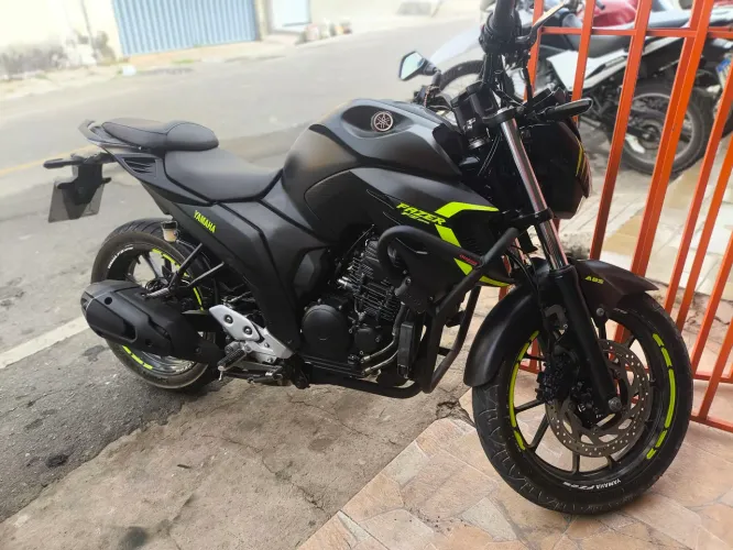 VENDO FZ25 2020 YAMAHA