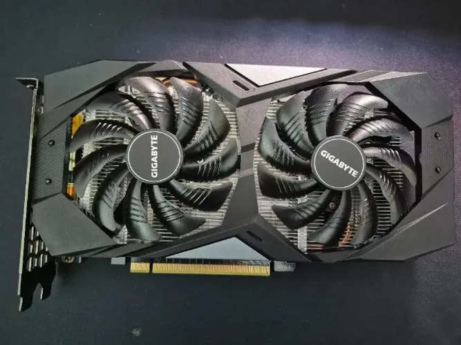 Placa de vídeo GTX 1660 Super 6GB Gigabyte