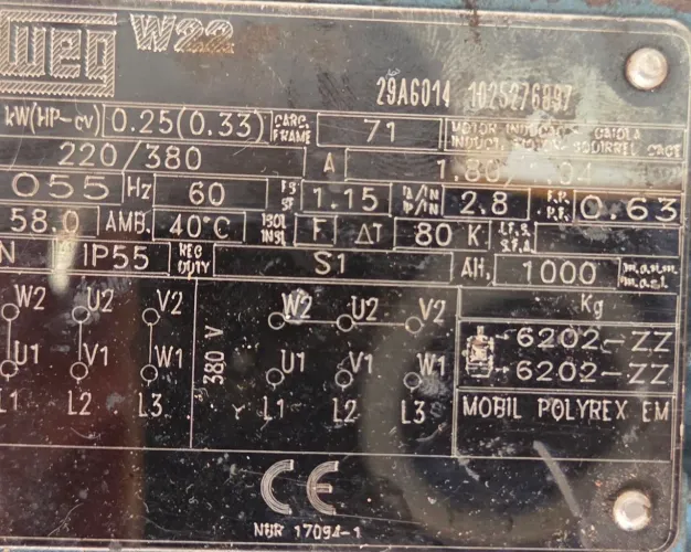 Motor trifásico WEG W22 1,5 CV. Funcionando perfeitamente 