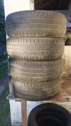 Pneus grand siena  versa 195/55r16