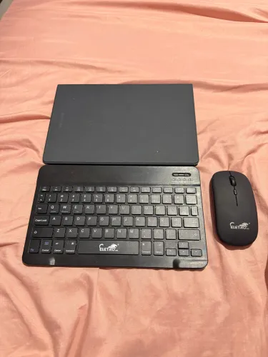Samsung S6 Lite usado poucas vezes (Incluso teclado e mouse)