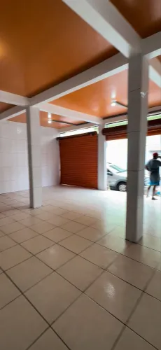 Aluga- se  ponto comercial 