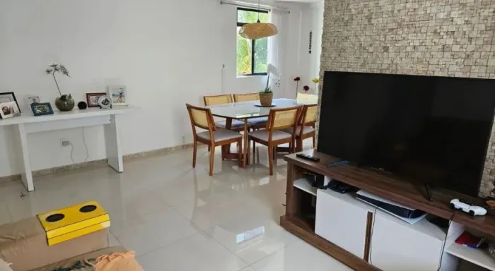 Apartamento  super amplo com 3 quartos, Manaíra.