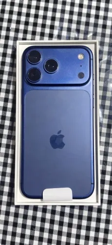 iPhone 17 pro max