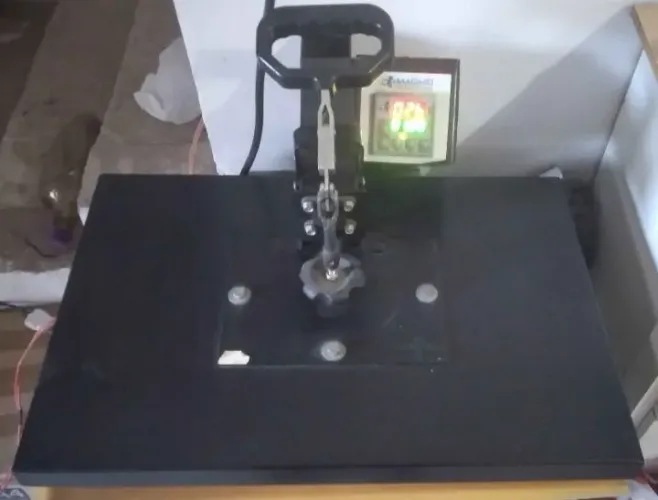 Prensa térmica 40x60cm 220W Maqmei