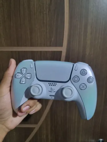 CONTROLE PS5 ALL WHITE SEM MARCA DE USO