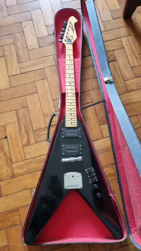 Guitarra Flying V 