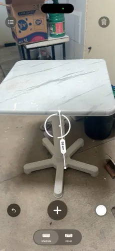 Mesinha de plástico