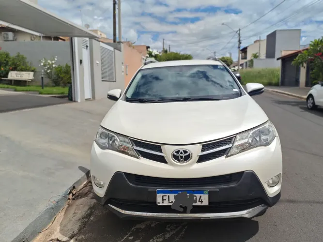 Toyota RAV4 2.0 4X4 16V Aut. 2013