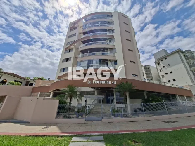 Excelente Apartamento 3 dormitório(s) em Itaguaçu - Florianópolis