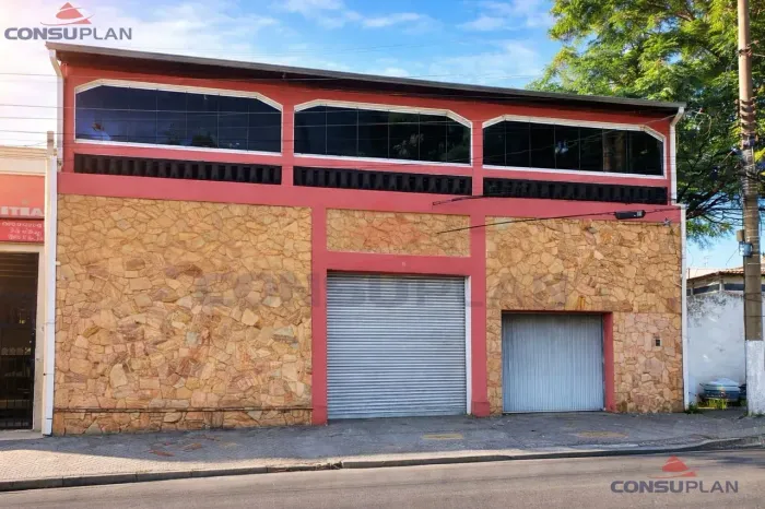 Casa com Galpão Comercial à Venda | 900 m², Jardim Maria Cândida | Frente para a Dutra