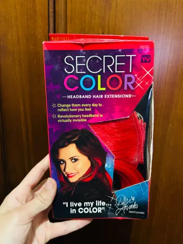 Demi Lovato Secret Color extensão de cabelo