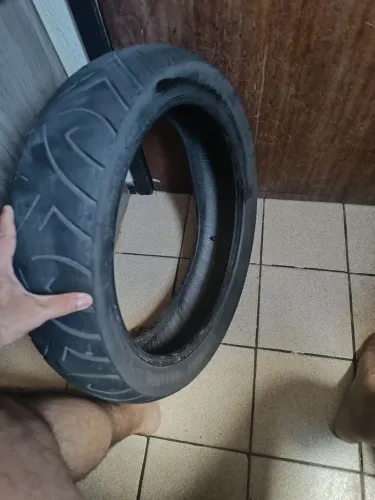 Pneu Pirelli sport demon 