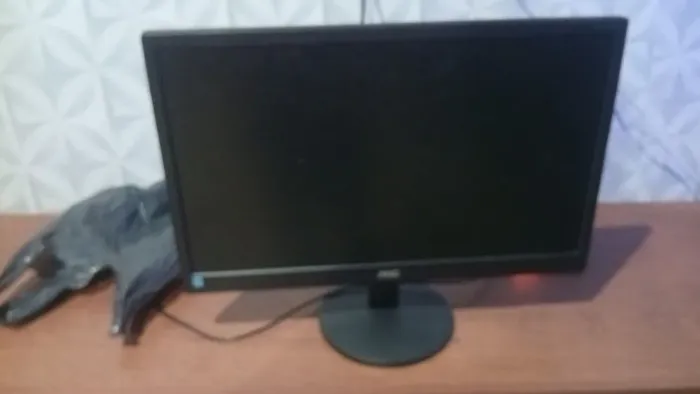 Monitor aoc de 18 polegadas