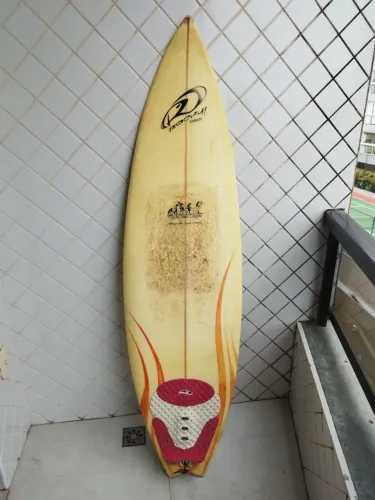 Prancha de Surf 5'10 Rocky