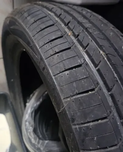 Pneu 185/65/15