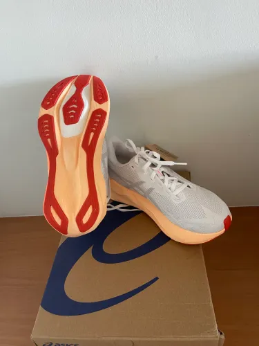 Asics Novablast 6 Lançamento 