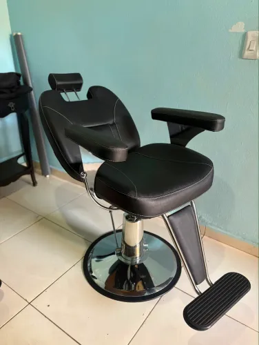 Cadeira para barbearia/salão de beleza