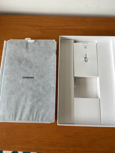 Tablet Samsung S6 Lite MUITO CONSERVADO