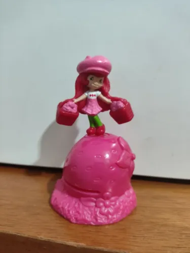 Miniatura boneca moranguinho carimbo MC Donald's