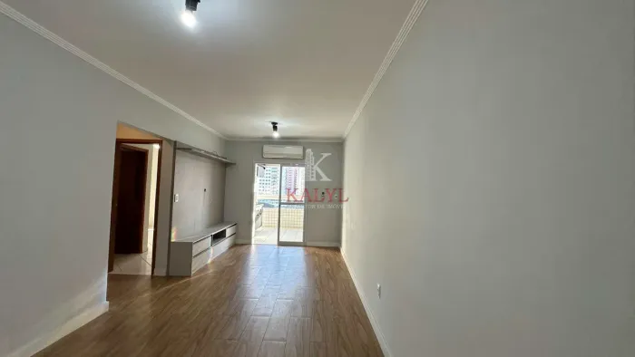 Apartamento com 2 quartos, Guilhermina, Praia Grande - R$ 750 mil, Cod: 10824