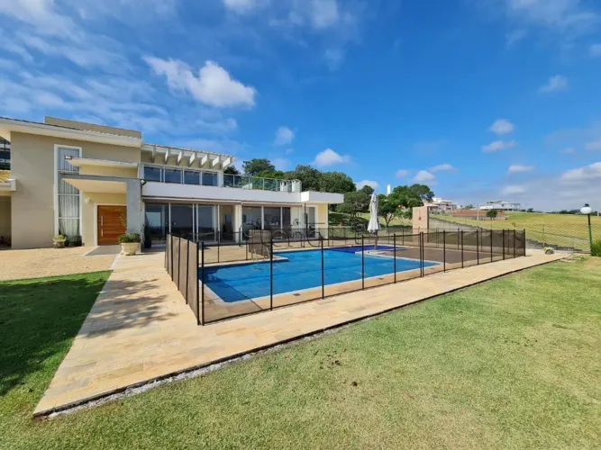 Sobrado para alugar em Louveira, Residencial Jardim Primavera, com 4 suítes, com 440 m²