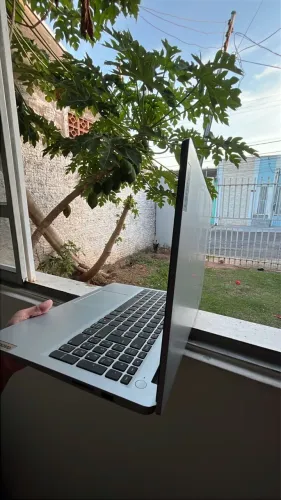 Troco ou vendo notebook Lenovo Ultra Fino