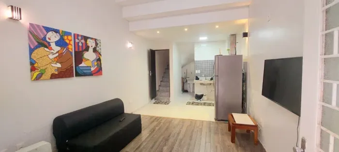 Loft, suíte, sala, banheiro social, mobiliado, 1 vaga, centro de Guarapari
