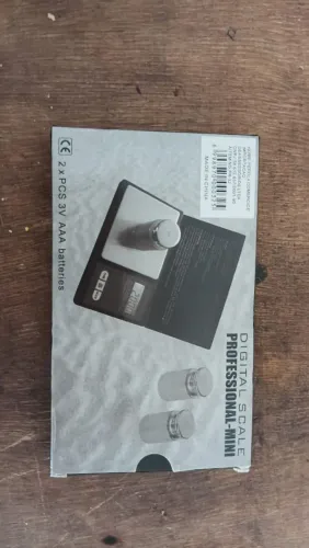 Vende-se balança de precisão 