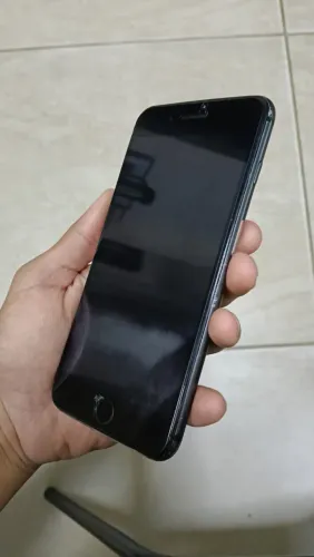 IPHONE 8