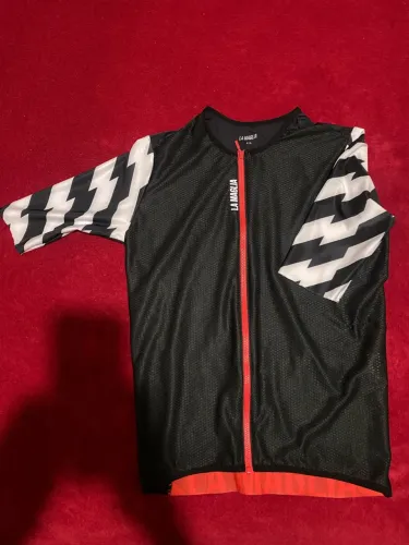 Camisa de ciclismo 120 reais cada