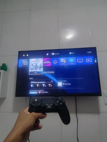 PS4 Slim 500GB + 2 Controles Originais + Jogos + Manutenção Recente