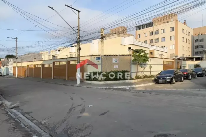 Casa de condomínio em Rua Agreste de Itabaiana - Vila União (Zona Leste) - São Paulo/SP