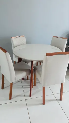 Mesa vidro com 4 cadeiras