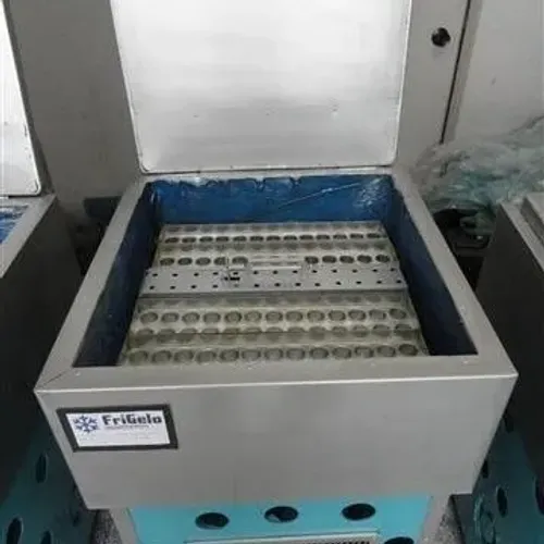 vende-se Máquinas, formas extratores alinhadores p/ fabricarão picolé.!!!
