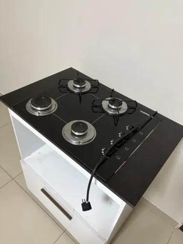 Fogão Cooktop e armário