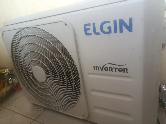 AR CONDICIONADO ELGIN INVERTER