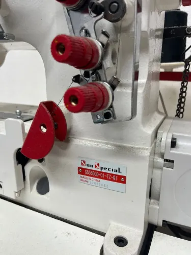 Máquina industrial cobertura galoneira com motor Direct drive NOVA nunca foi usada 