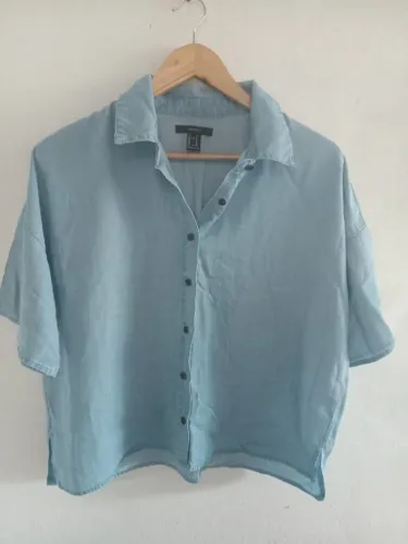 2 camisas cropped M Forever 21