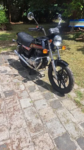 Honda CB 400 Clássica 