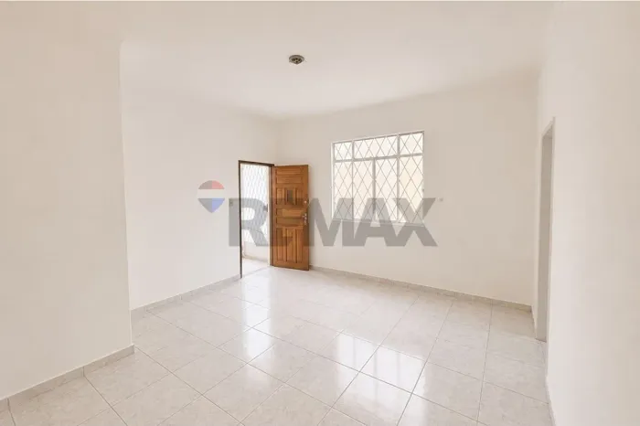Apartamento - Sobrado - 3 quartos - Alto dos Passos