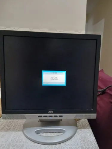 Monitor AOC LCD Square (Funcionando Perfeitamente)<br>