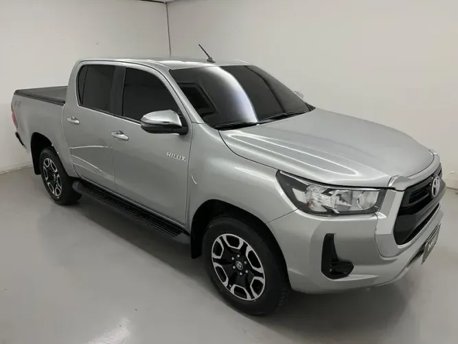 Toyota Hilux CD SRV 4X4 2.8 TDI Diesel Aut. 2022