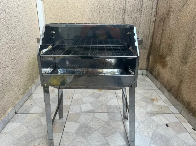 Churrasqueira portátil