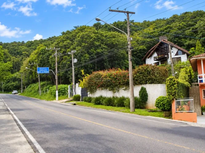 Terreno de 31.146 m² à venda na Lagoa da Conceição | Florianópolis/SC