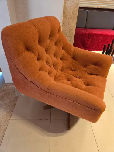 Poltrona Giratória Reclinável Confortável e luxuosa