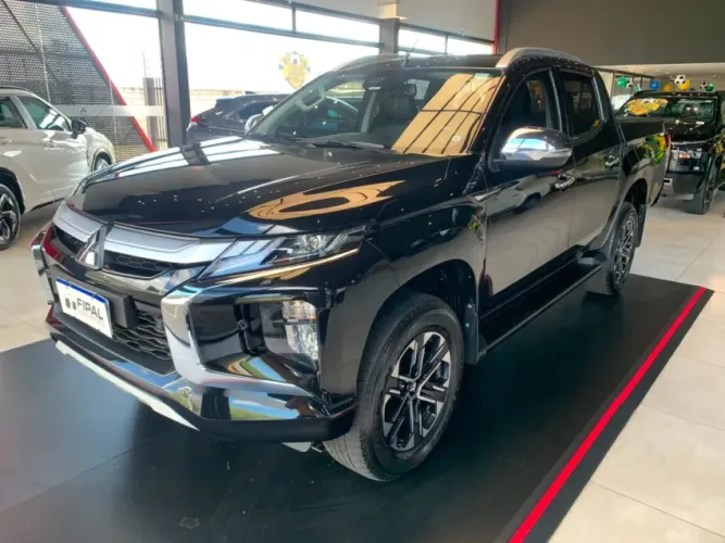 Mitsubishi L200 Triton Sport HPE-S 2.4 CD Dies. AUT 2023
