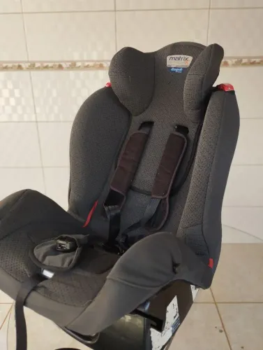Vendo cadeirinha reclinável Burigotto