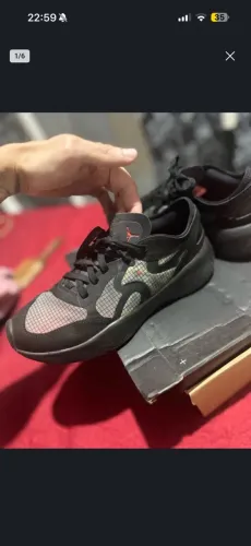 VENDO JORDAN NOVO TAM 40 por 100$.
