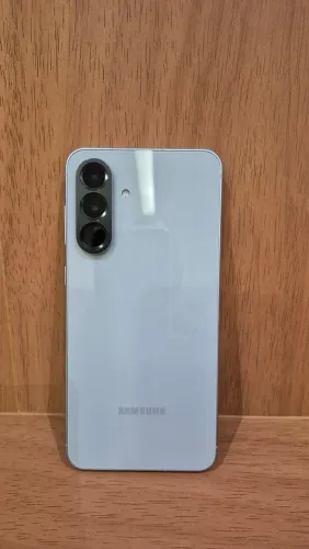 Samsung Galaxy A56 128 Gb 8 Ram Verde claro